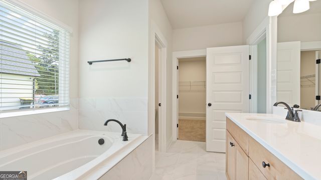 17 Cloverhurst Drive LOT 14, Newnan, GA 30263