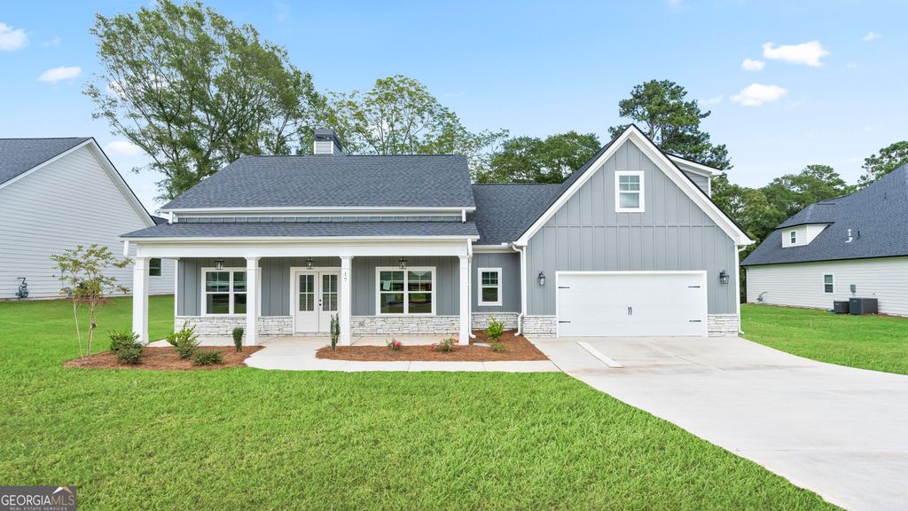 17 Cloverhurst Drive LOT 14, Newnan, GA 30263
