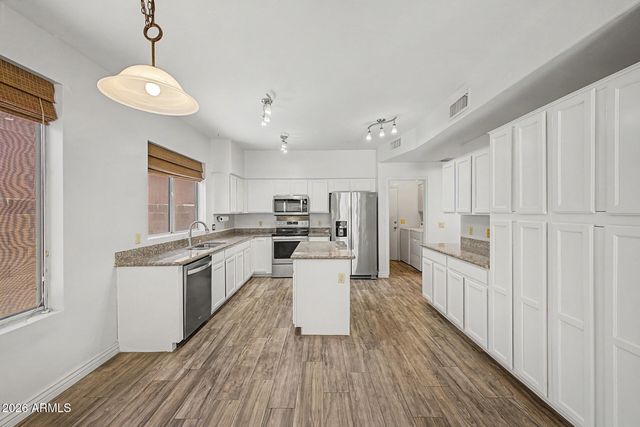 3271 W ROSS Drive, Chandler, AZ 85226