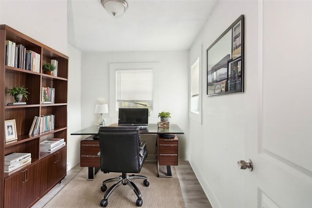 1906 Grainger Street, Fort Worth, TX 76110