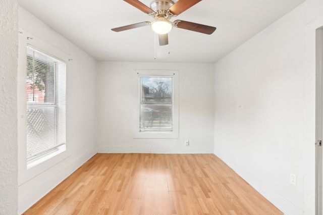 1906 Grainger Street, Fort Worth, TX 76110