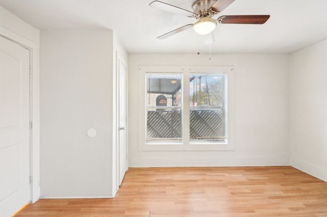 1906 Grainger Street, Fort Worth, TX 76110