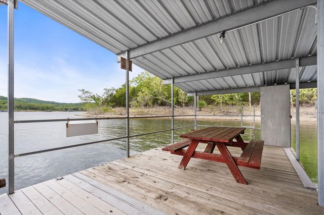 599 Holiday Acres Circle, Branson West, MO 65737