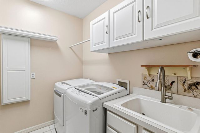 6263 AVENTURA DRIVE, Sarasota, FL 34241