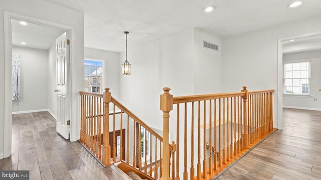 330 GRAND AVE, Langhorne, PA 19047