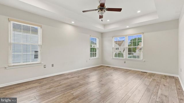 330 GRAND AVE, Langhorne, PA 19047