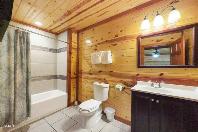 4359 Forest Ridge Way, Pigeon Forge, TN 37863