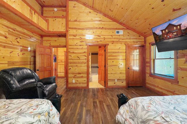 4359 Forest Ridge Way, Pigeon Forge, TN 37863