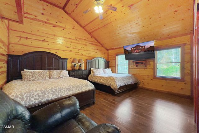 4359 Forest Ridge Way, Pigeon Forge, TN 37863