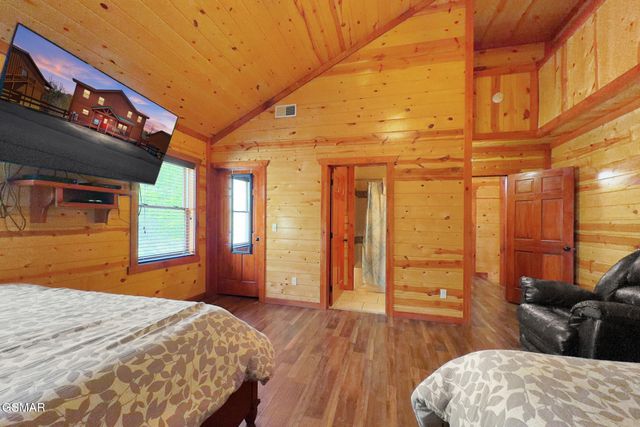 4359 Forest Ridge Way, Pigeon Forge, TN 37863