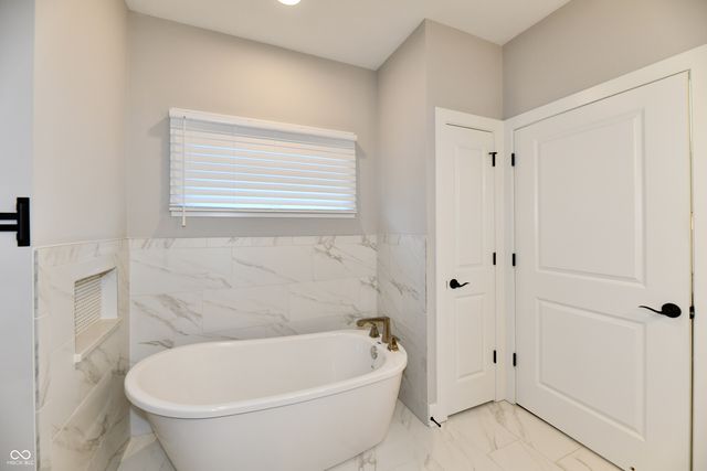 919 Jacks Way N, Indianapolis, IN 46234