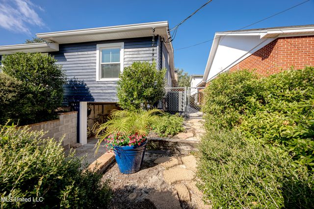 171 Miramar Avenue, Biloxi, MS 39530