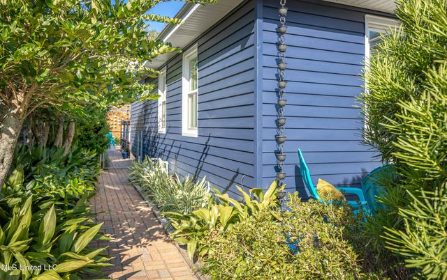 171 Miramar Avenue, Biloxi, MS 39530