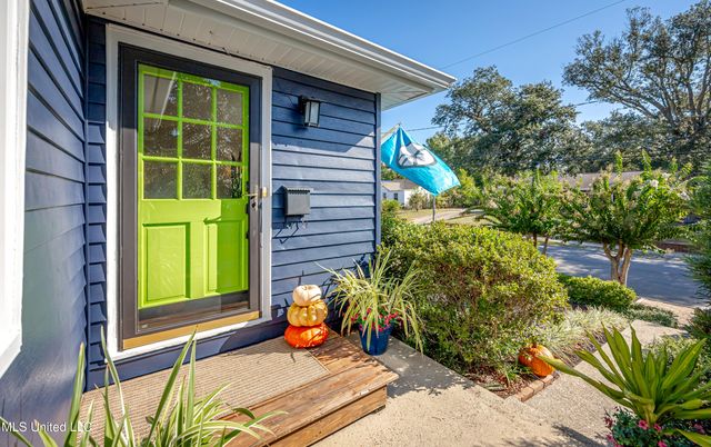 171 Miramar Avenue, Biloxi, MS 39530