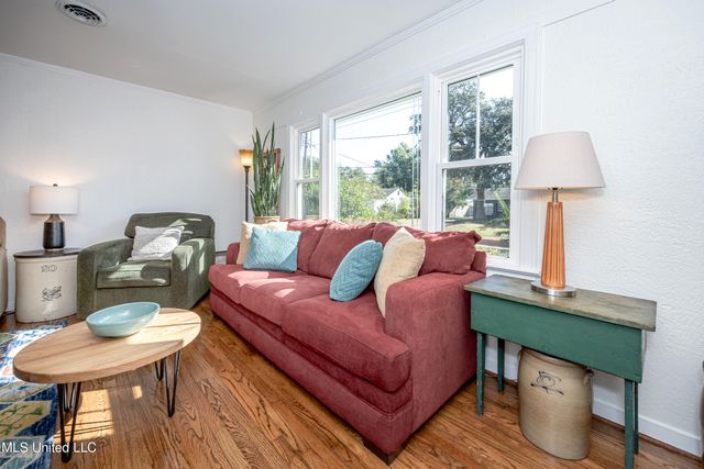 171 Miramar Avenue, Biloxi, MS 39530