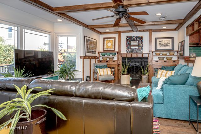 171 Miramar Avenue, Biloxi, MS 39530