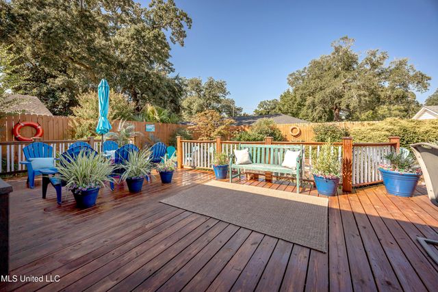 171 Miramar Avenue, Biloxi, MS 39530