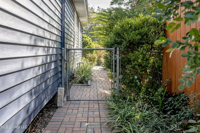 171 Miramar Avenue, Biloxi, MS 39530