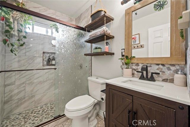 38870 Foxholm Drive, Palmdale, CA 93551