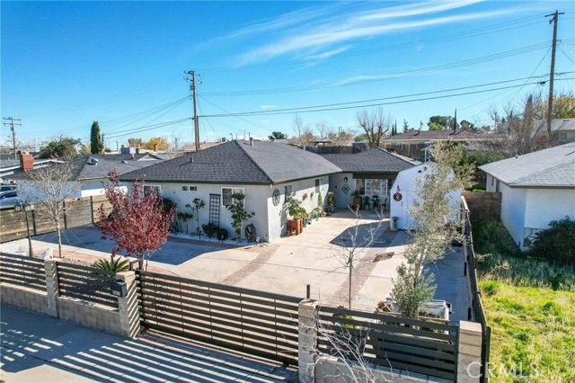 38870 Foxholm Drive, Palmdale, CA 93551