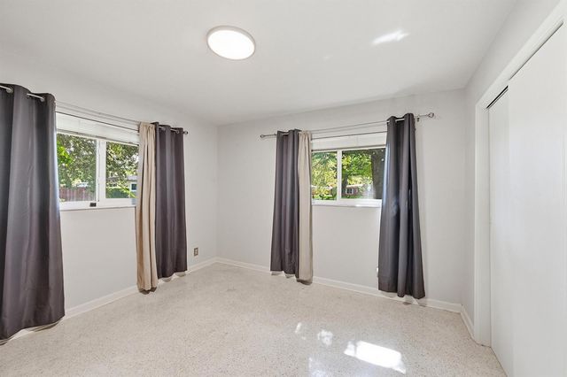 370 SW 13th Street, Pompano Beach, FL 33060