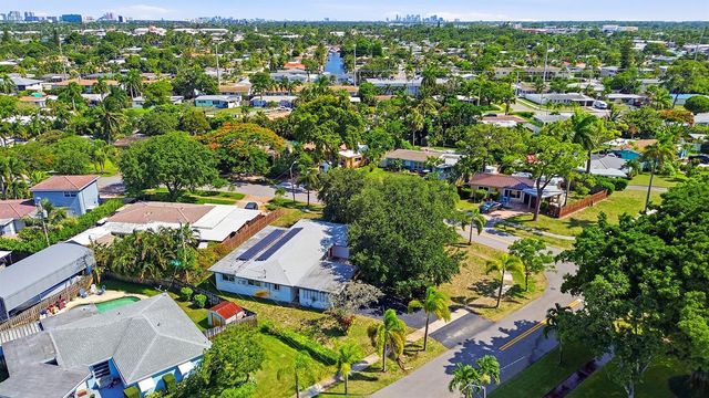 370 SW 13th Street, Pompano Beach, FL 33060