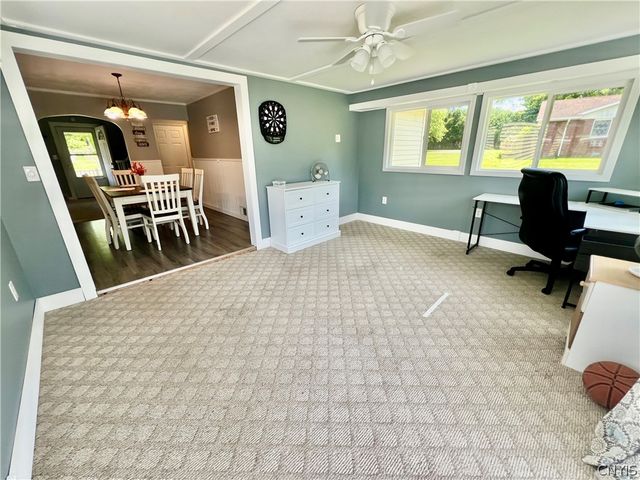 2489 State Route 48, Minetto, NY 13069