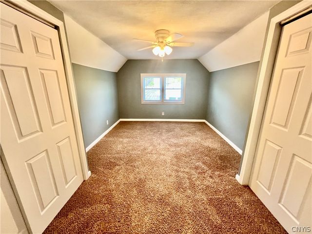 2489 State Route 48, Minetto, NY 13069