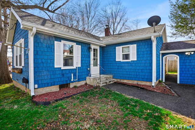 73 Jeannette Street, Bristol, CT 06010