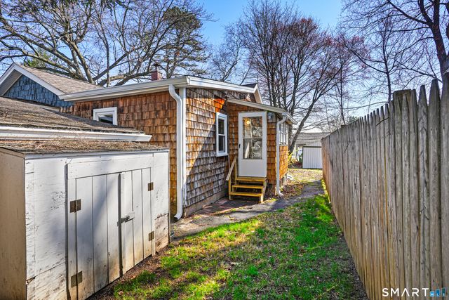 73 Jeannette Street, Bristol, CT 06010