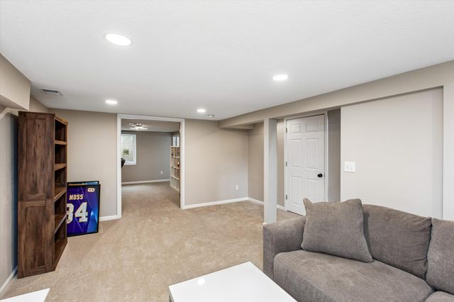 7233 Oliver Avenue S, Richfield, MN 55423