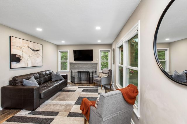 7233 Oliver Avenue S, Richfield, MN 55423