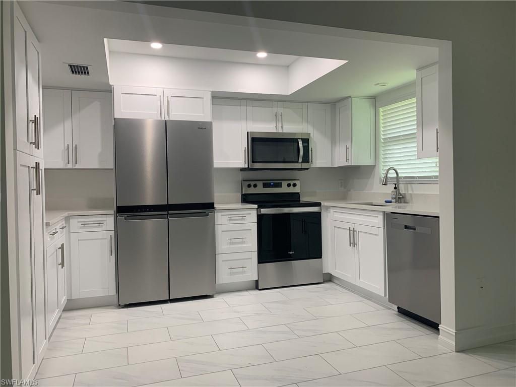 310 Carnaby CT, NAPLES, FL 34112 — photo 4