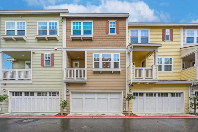 346 Circuit Way, Mountain View, CA 94043