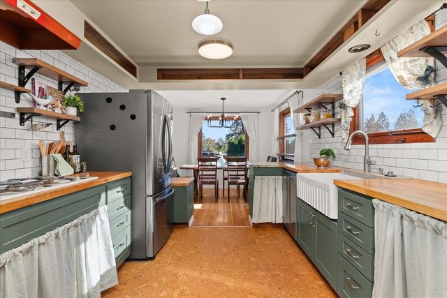 7019 N Audubon Dr, Spokane, WA 99208