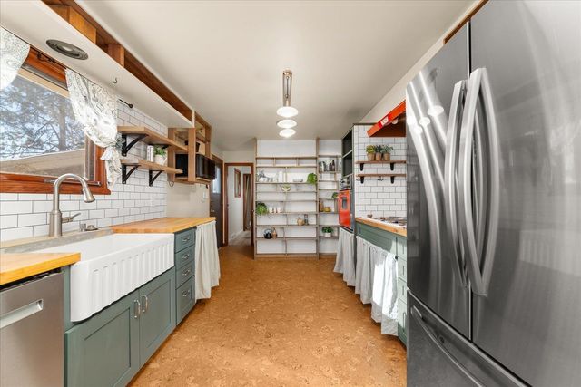 7019 N Audubon Dr, Spokane, WA 99208