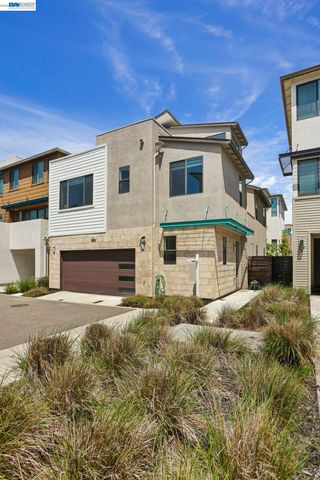 5977 Lombard St, Dublin, CA 94568