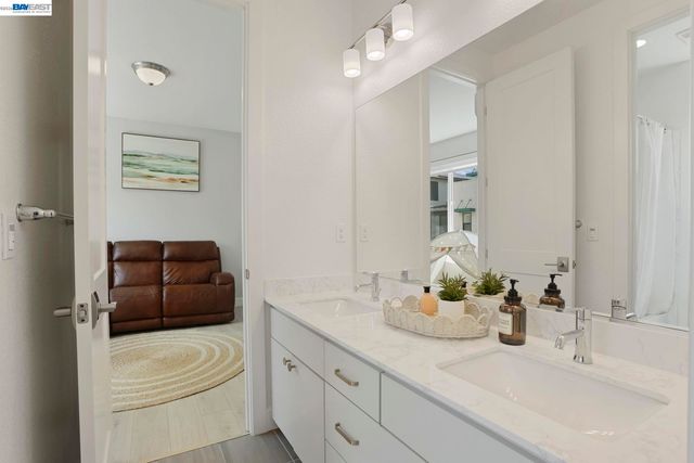5977 Lombard St, Dublin, CA 94568