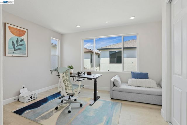 5977 Lombard St, Dublin, CA 94568