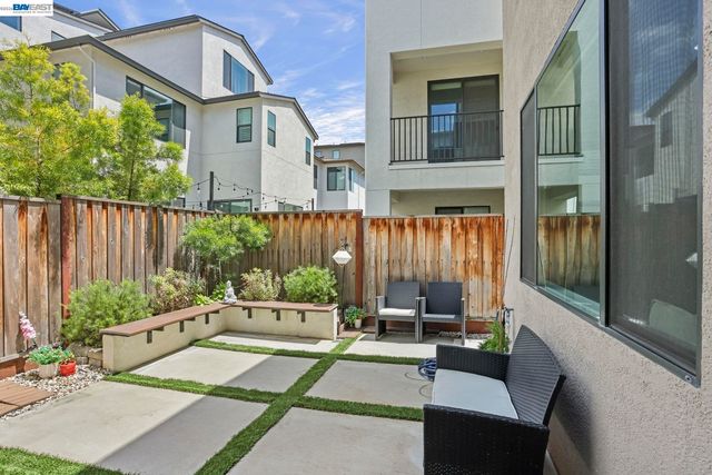 5977 Lombard St, Dublin, CA 94568