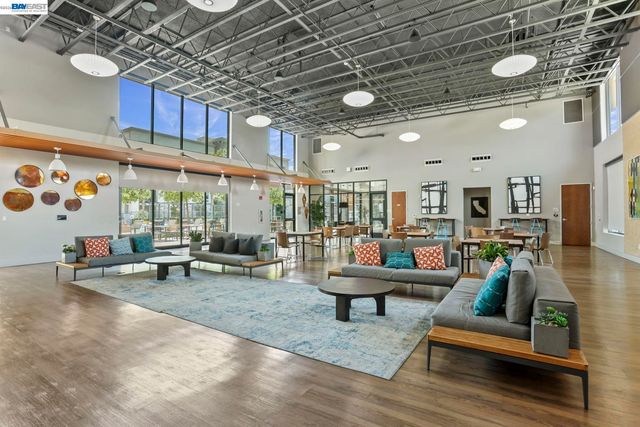 5977 Lombard St, Dublin, CA 94568
