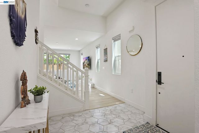 5977 Lombard St, Dublin, CA 94568