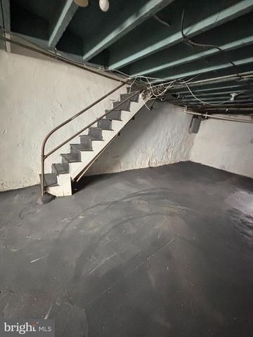 441 W RAYMOND ST, Philadelphia, PA 19140