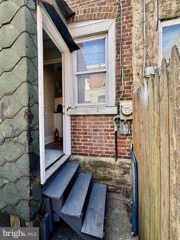 441 W RAYMOND ST, Philadelphia, PA 19140