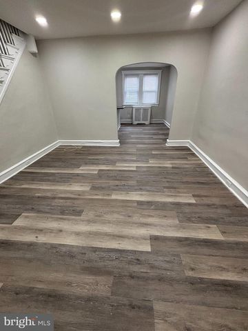 441 W RAYMOND ST, Philadelphia, PA 19140