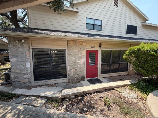 829 W Bitters Rd Apt 602, San Antonio, TX 78216