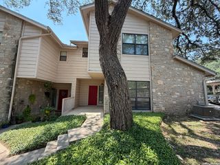 829 W Bitters Rd Apt 602, San Antonio, TX 78216