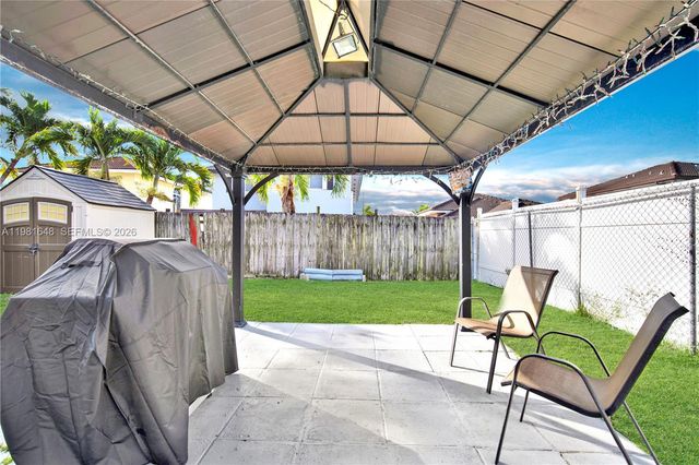 14138 SW 164th Ter, Miami, FL 33177