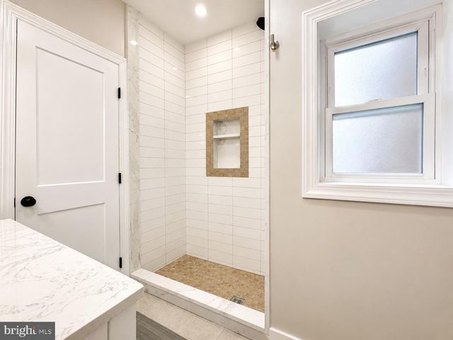 2251 S HICKS ST, Philadelphia, PA 19145