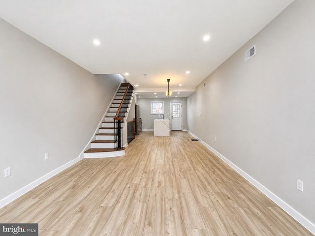 2251 S HICKS ST, Philadelphia, PA 19145